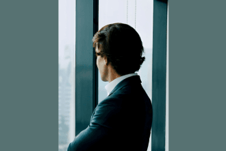 Ian dos Anjos Cunha mostra como o kitesurf e a leitura de ambiente se unem para decisões mais seguras e precisas no mar.