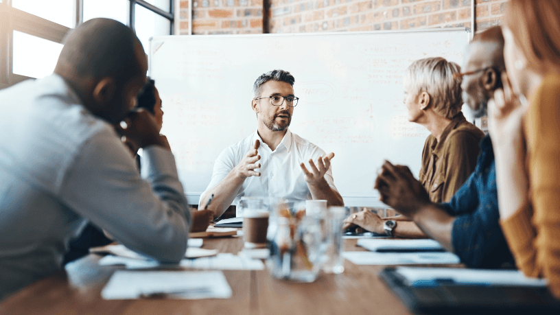 Para Paulo Roberto Gomes Fernandes, a pressão energética europeia torna o gasoduto no Mar Cáspio uma alternativa estratégica para diversificar o abastecimento.