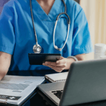 O que realmente muda entre plano individual e coletivo na análise de Alexandre Costa Pedrosa, especialista que explica as diferenças práticas para o consumidor.